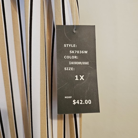 Wide leg pants - Picture 2 of 3